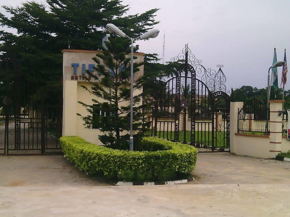 Tiffany Hotel And Towers Imogwu-Agwa Extérieur photo