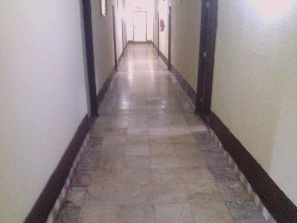 Tiffany Hotel And Towers Imogwu-Agwa Extérieur photo